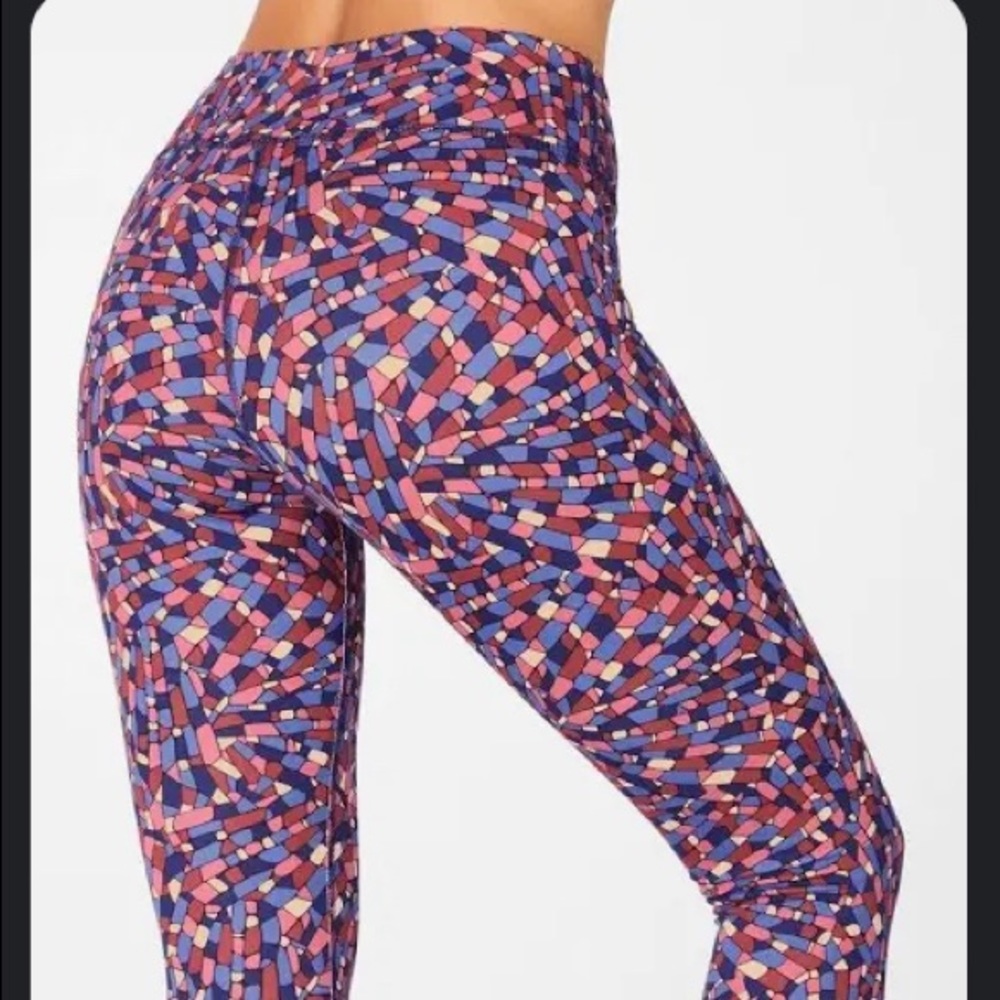 Fabletics Define Mid-Rise Legging - image 7